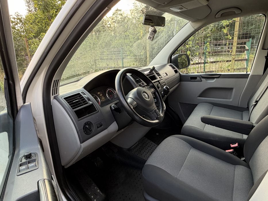 VW Transporter T5 2.0 Tdi Euro 5 cu 8+1 Locuri