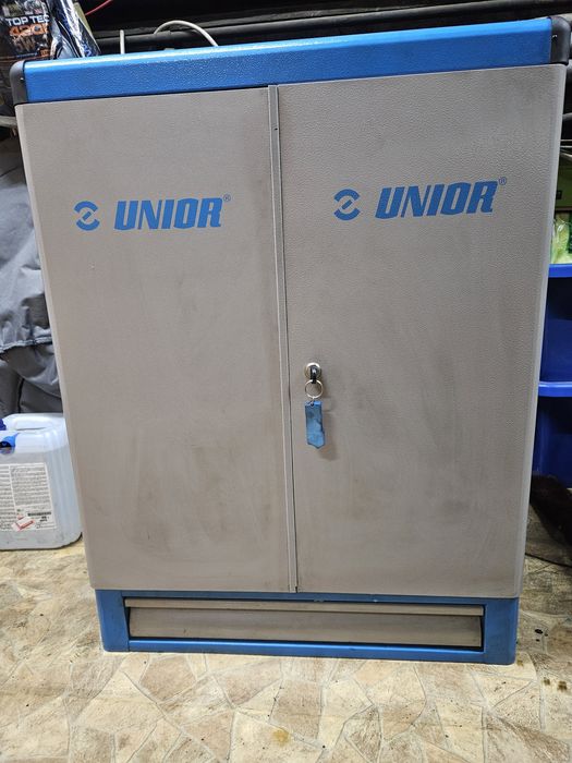 Dulap scule Unior cu doua uși și sertar