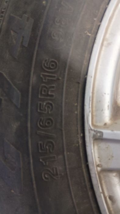 Продам диски с летней резиной