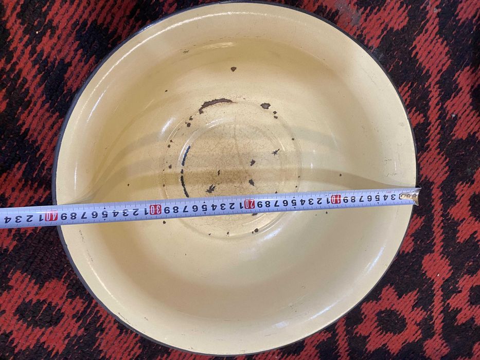 Продам большой эмалированный таз 40 см