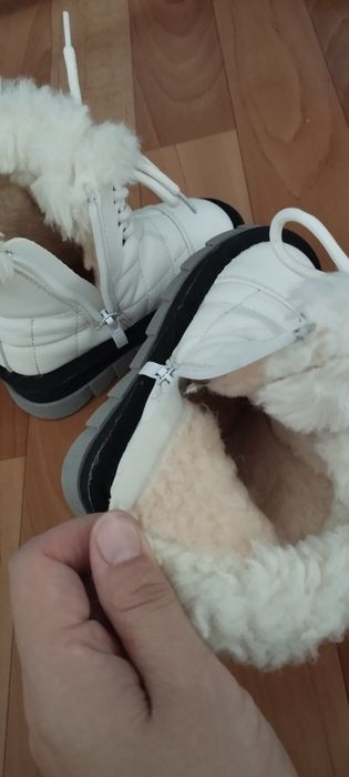 Продам зимние сапожки