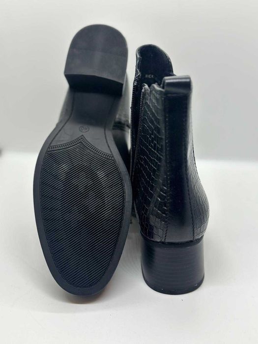 Ghete cu toc Marco Tozzi, Marimea 40