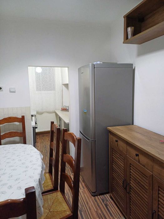 Inchiriez apartament 2 camere Satu Mare