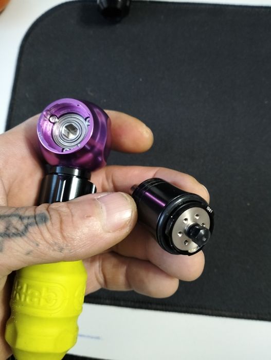 Aparat de tatuat ne folosit doar peobă de funcționare