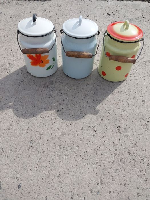 Продам Бидоны Другое