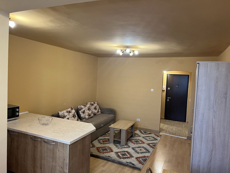 Garsoniera in cartier Grigorescu , prima inchiriere dupa renovare !!!