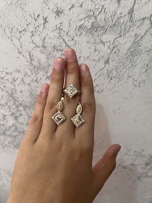 Тилла комплек сотилади