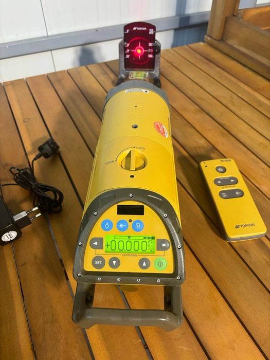 Nivela laser canalizare Topcon TP- L4B ca nou