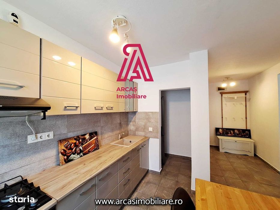 Apartament 2 camere de vanzare-54mp- str. D. Cantemir-Strand!