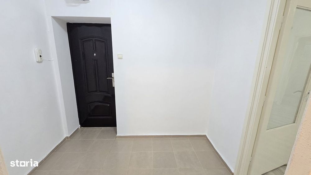 Vand apartament 2 camere in Deva, zona I. Traian, parter,