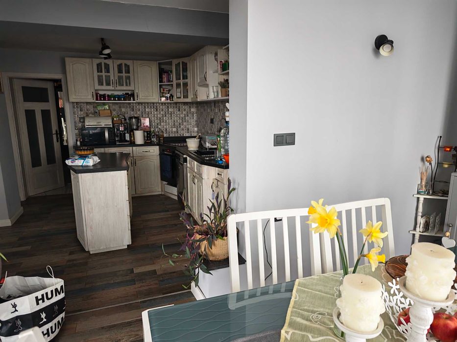 Продава се Къща в Варна, Окръжна болница - 181 кв.м за 938 €/кв.м - Снимка #21