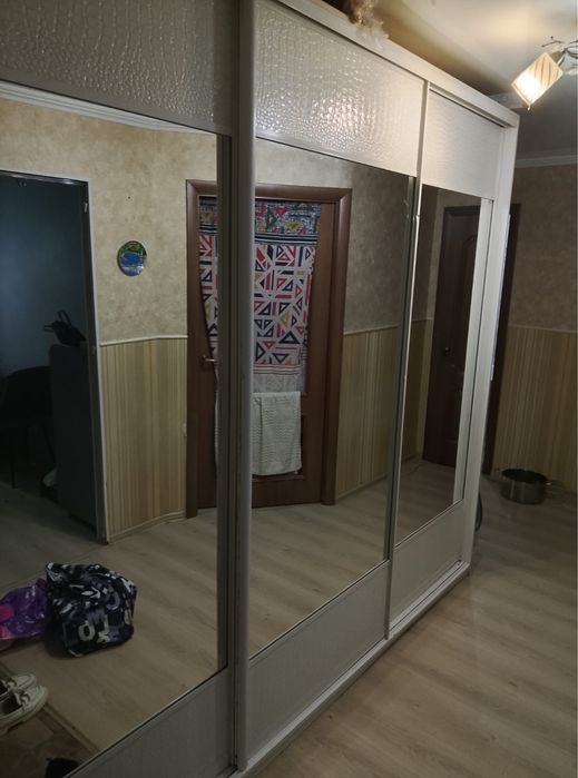 Продам шкаф купе