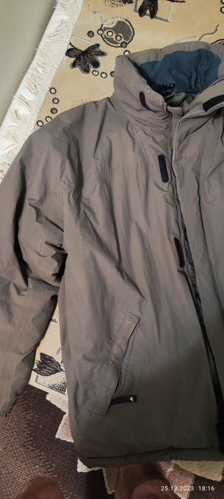 Adidas(Димисезонная куртка)