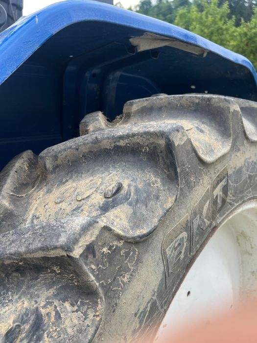 Vând-schimb roti tractor