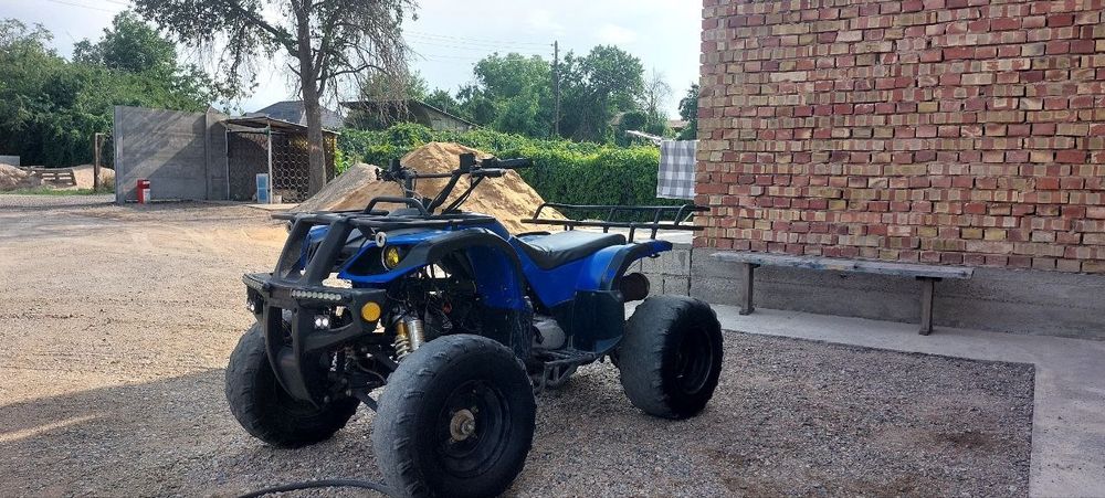 Продаю квадроцикл