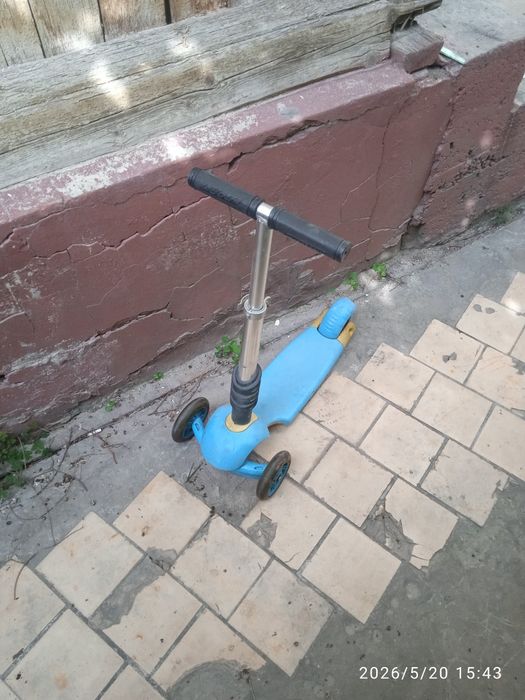 Самокат детский трёхколёсный