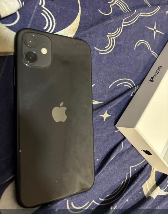 iPhone 11 продам