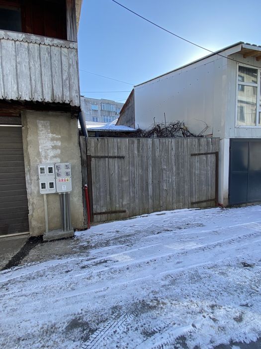 VAND Garaj + loc de garaj - Ultracentral  FALTICENI