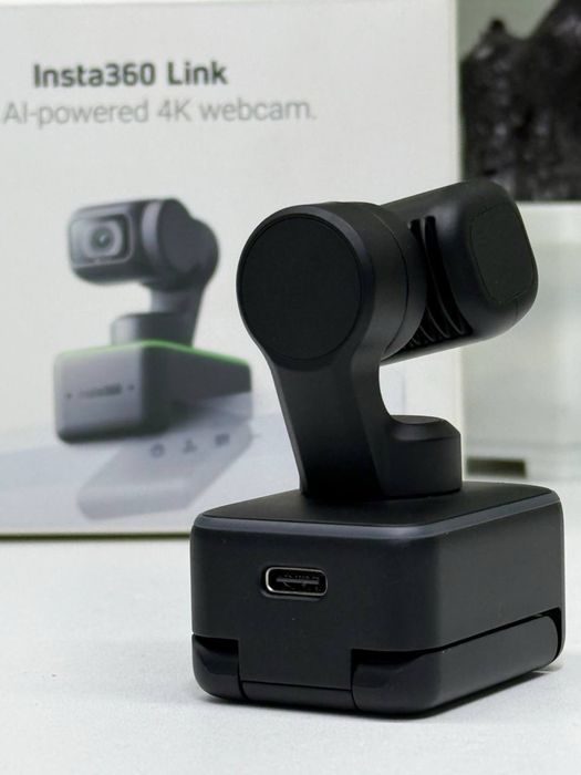 Веб камера Insta 360 Link