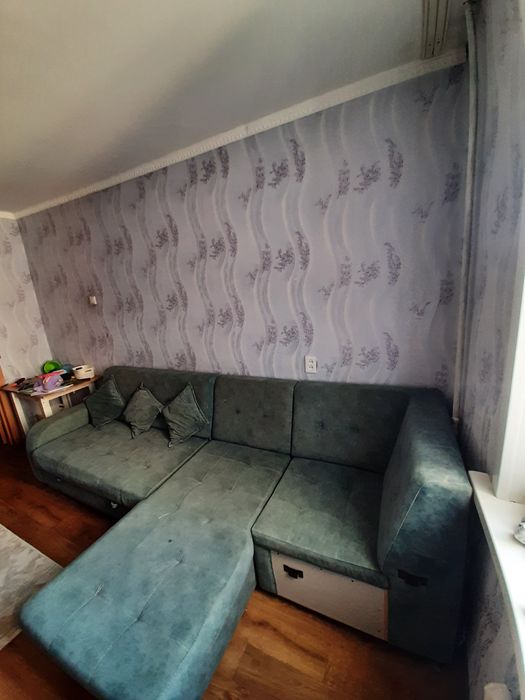 Продам диван в хорошем состоянии