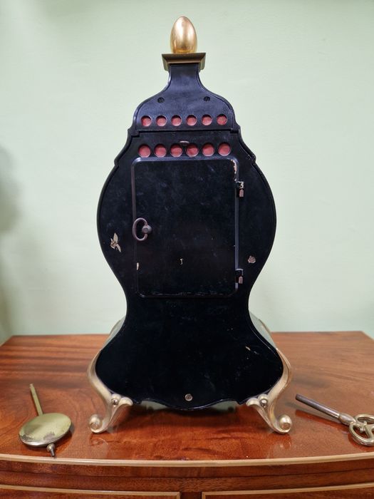 Прекрасен антикварен настолен каминен часовник Schmid