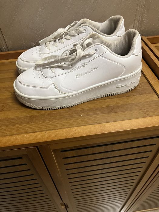 Дамски обувки Nike и Champion – №40/41 – ИЗГОДНО