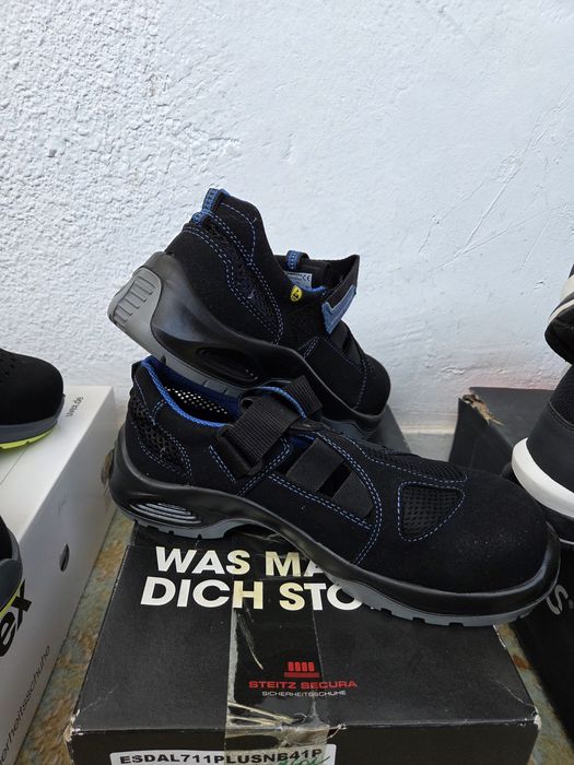 Vând Bocanci/sandale cu bombeu de protecție