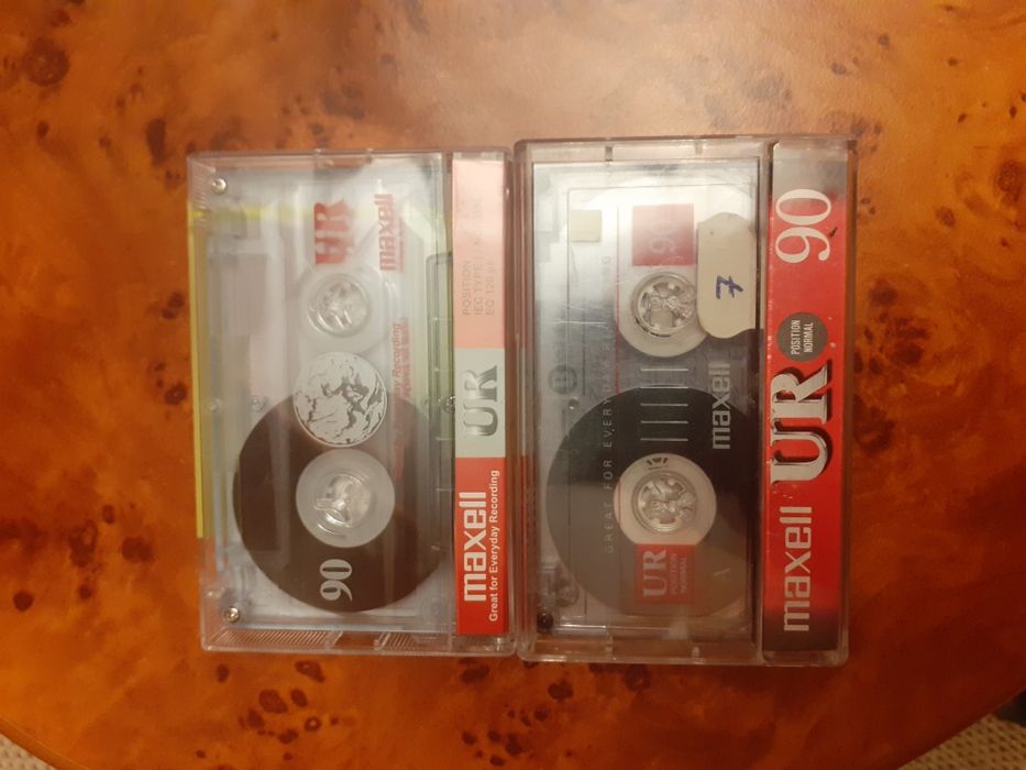 Lot 10  casete audio Maxell UR 90 stare foarte buna