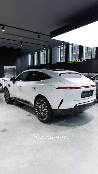 AVATR 11 116 kwh AWD 730km pod zakaz