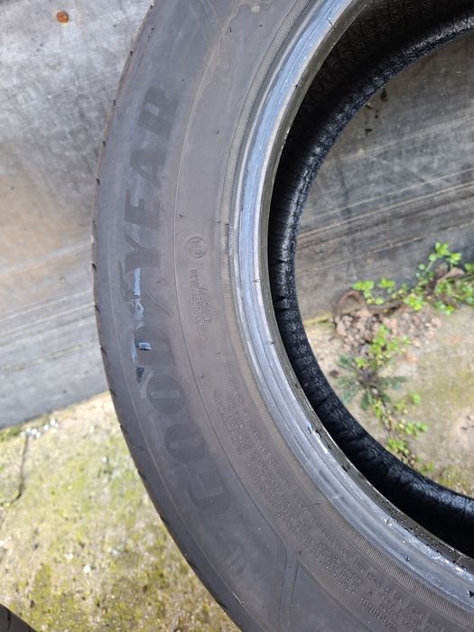 2бр 205/60/16 гудияр много запазени малко карани 24г