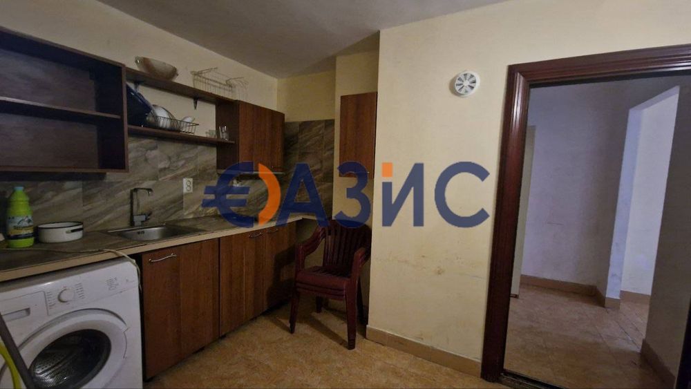 Помещение с 4 стаи в комплекс "Елит 3", Слънчев бряг, България, площ