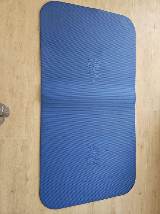 Saltea fitness AIREX 180 cm x 96 cm x 1 cm utilizat