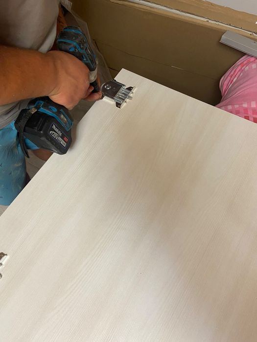 Handyman montaj și întreținere la tine acasa