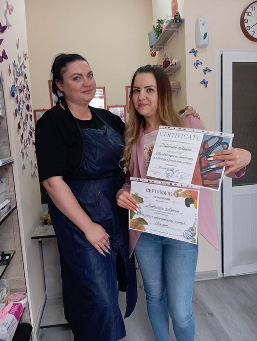 Курсы мастер маникюра с нуля.