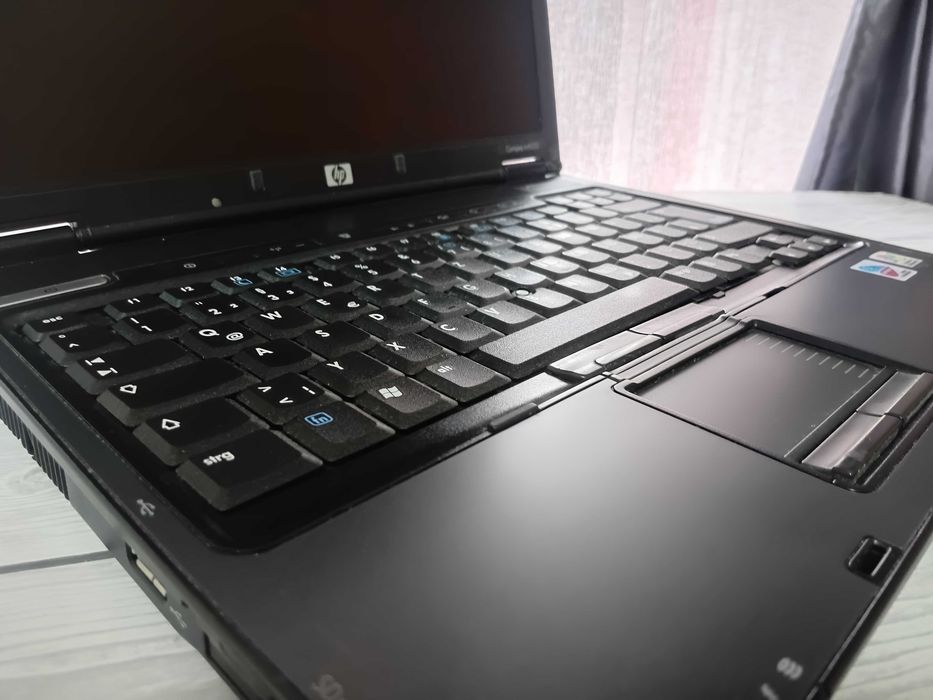 Retro Laptop HP compaq nc 6220 din 2005