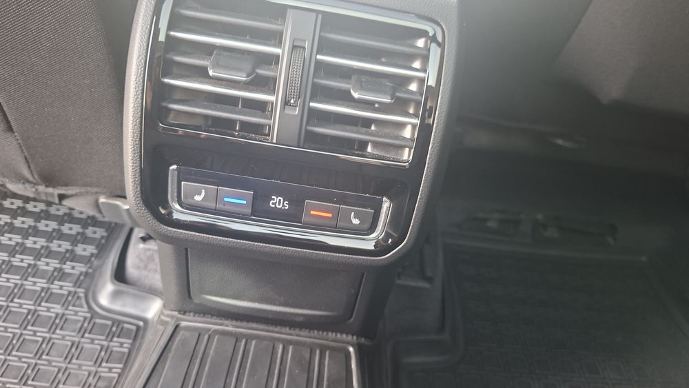 VW PASSAT 2018 2.0
