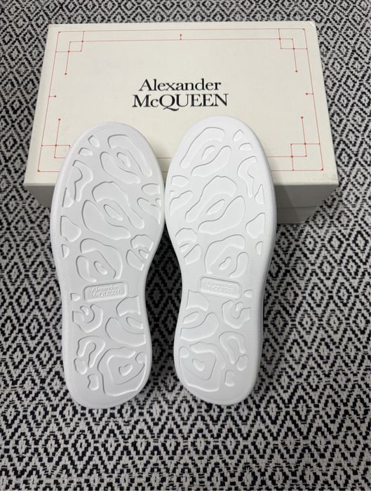 Alexander McQueen - Noi!