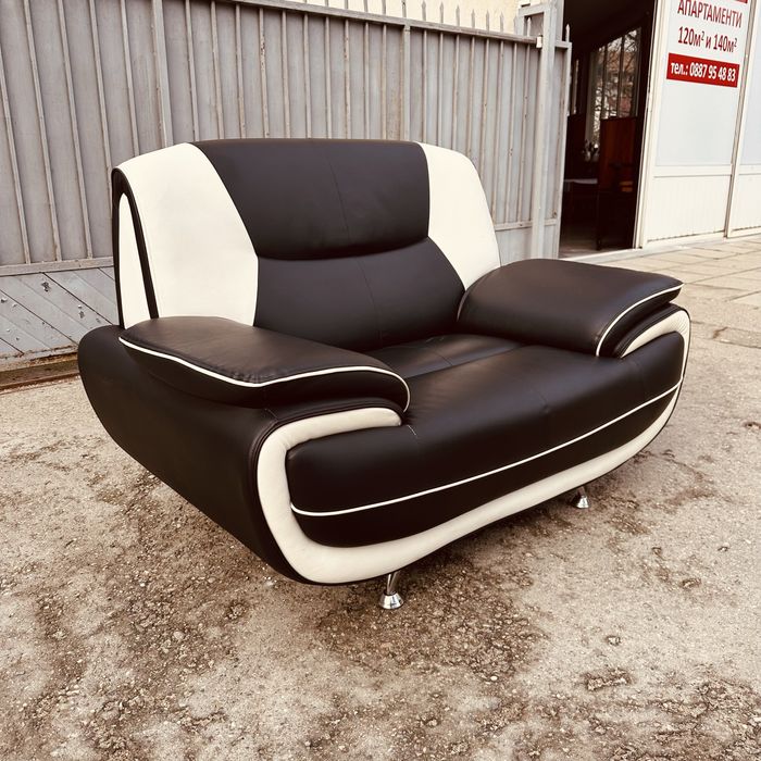 Луксозен фотьойл от естествена кожа – модерен черно-бял дизайн