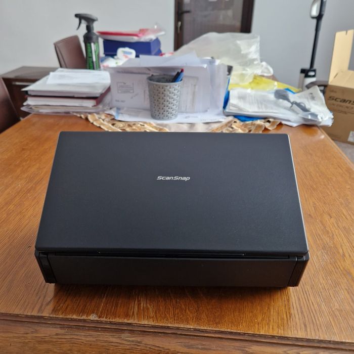 Vând Scaner FUJITSU ScanSnap IX500 A4, negru nou