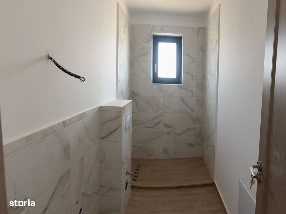 Duplex modern intr-o zona linistita