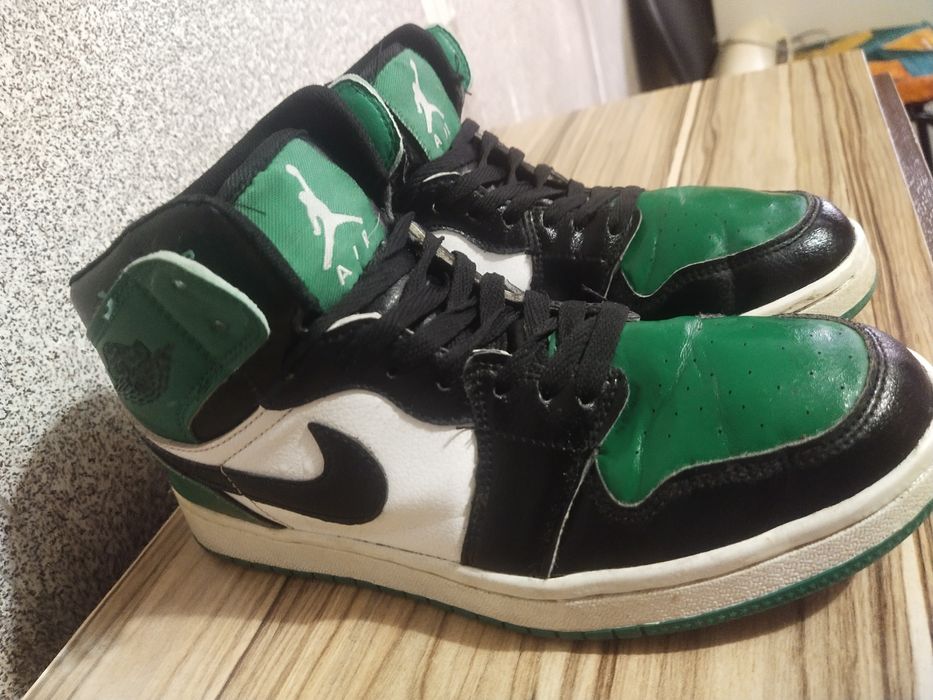 Кроссовки Найк джорданы ДсР