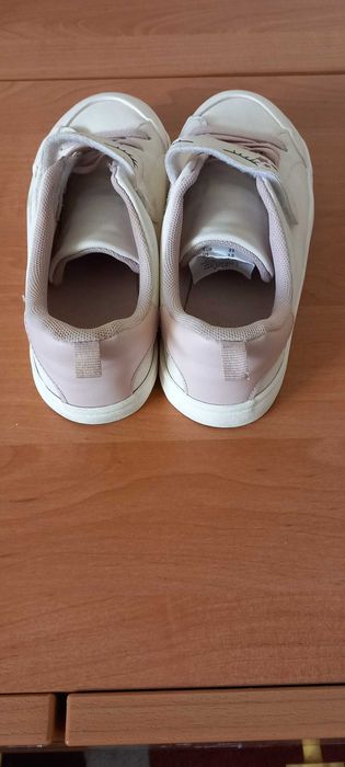 Детски обувки/кецове за момиче