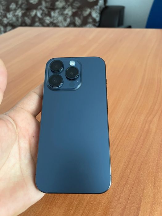 Iphone 15 pro 128 Gb