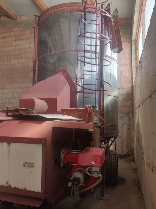 Uscător de semințe de 13 tone de calitate impecabilă