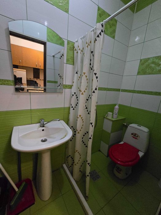 Inchiriez garsoniera