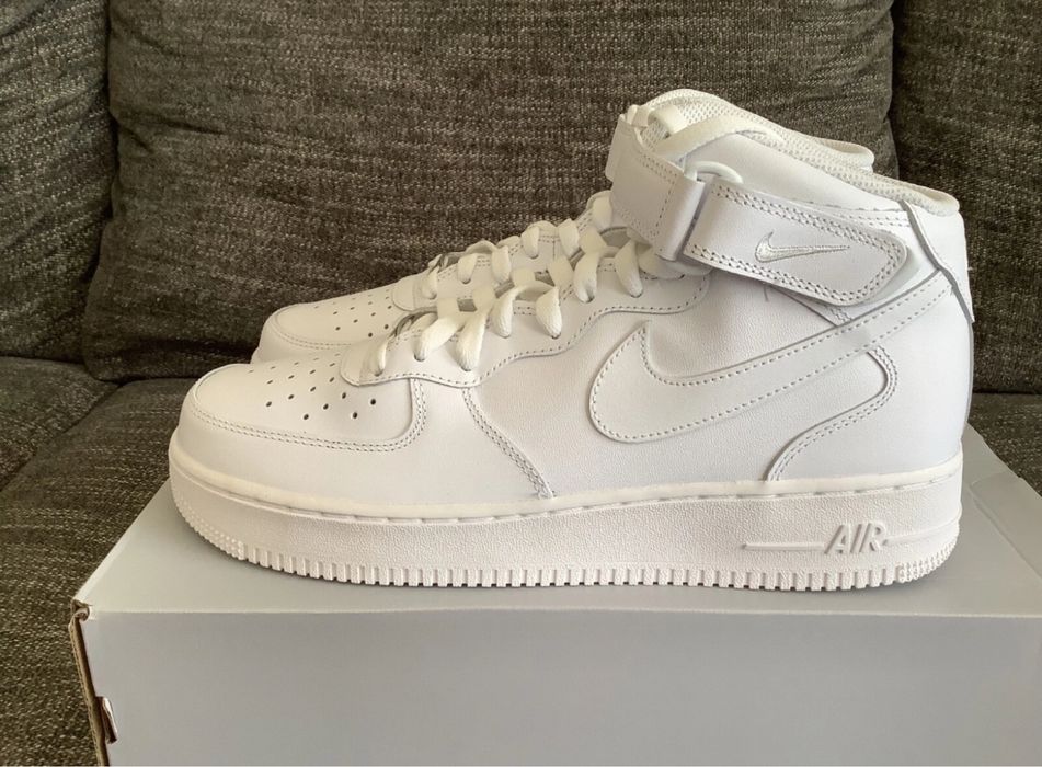 Nike Air Force 1 Triple White Mid Adidasi Sneakers - Black Friday