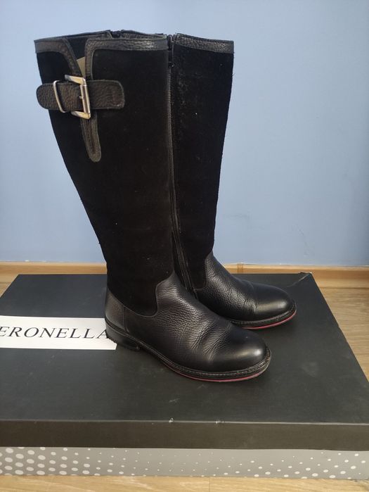 Дамски зимни ботуши