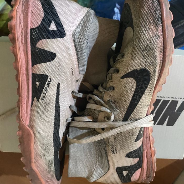 Сороконожка и бутсы