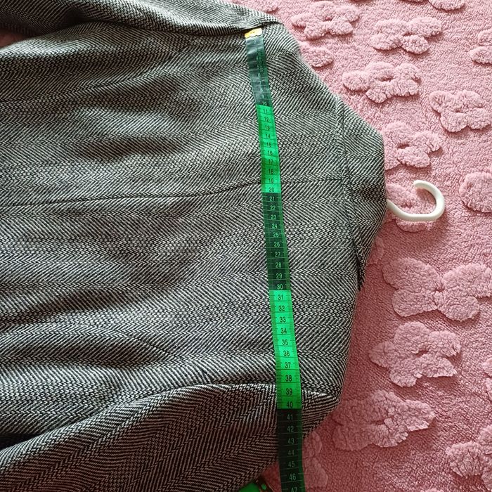 Costum dama, din stofă cu lână