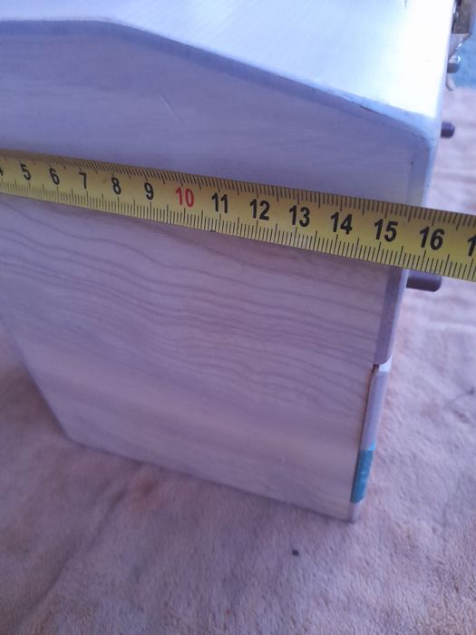 Дървена кутия за бижута